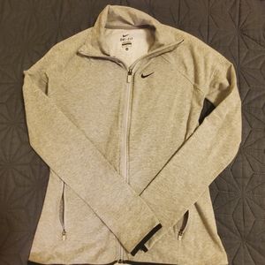 Nike Dry Fit, size medium